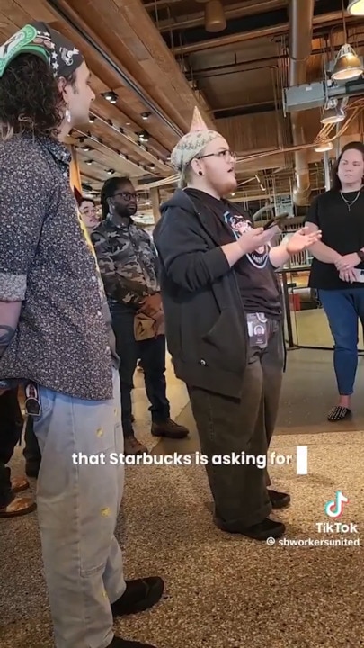 Gen Z fire back at Starbucks dress code change