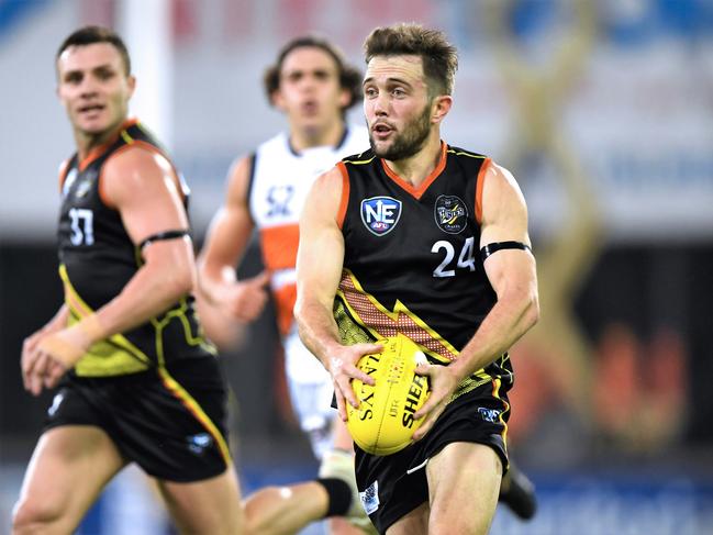 Thunder player Abe Ankers. Picture: AFLNT