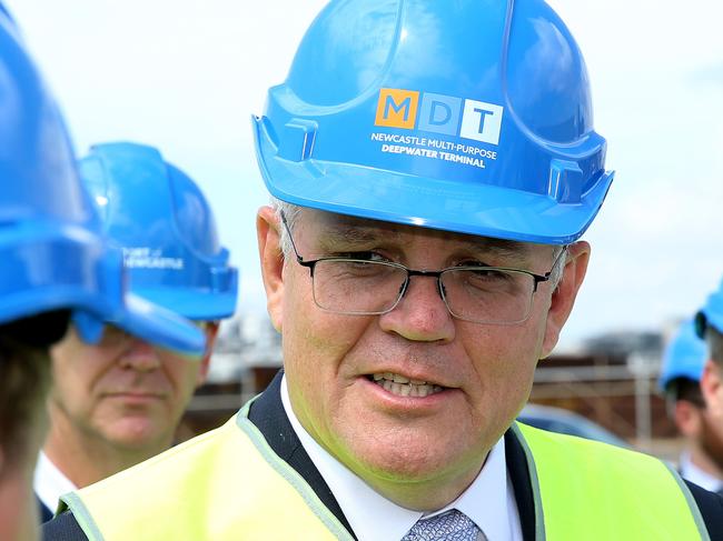 NEWCASTLE, AUSTRALIA - NewsWire Photos - November 8, 2021. Prime Minister Scott Morrison visits Newcastle Port where a Hydrogen Hub will be constructed. Picture: NCA NewsWire / Peter Lorimer