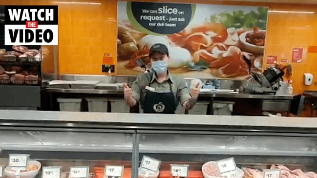 Woolies worker learns sign language