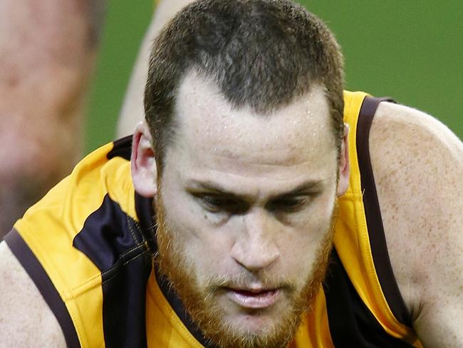 AFL Round 20 Hawthorn v Melbourne at the MCG. Jarryd Roughead marks low down on the lead . Pic: Michael Klein. Saturday August 9, 2014.