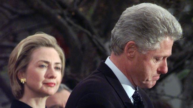 Bill Clinton and his wife Hillary in 1998.