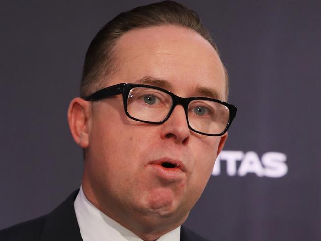 Qantas boss’ brutal hit at calls to quit