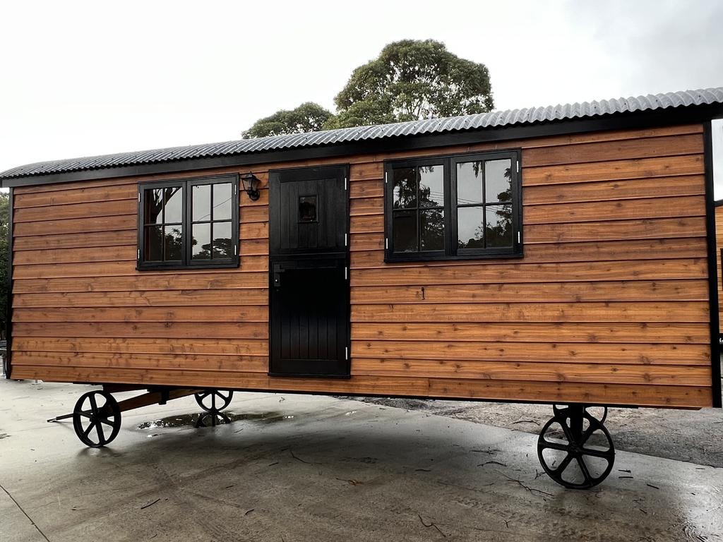 Farmers make extra money from tiny home accommodation | The Weekly Times