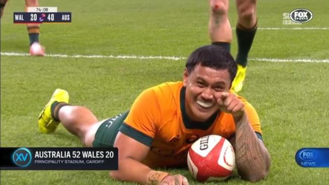 Wallabies SMASH Wales despite red card