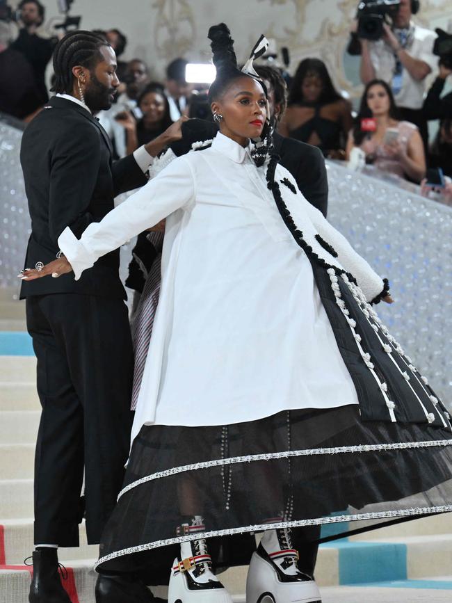 Monae’s look featured a mid-carpet transformation. Picture: Angela Weiss/AFP