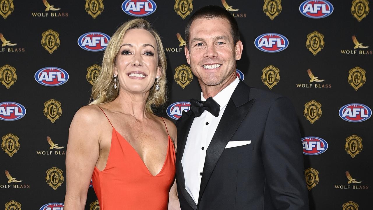 Kelley Fergus &amp; Ben Cousins arrive ahead of the 2021 AFL Brownlow Medal. Photo by Stefan Gosatti/Getty Images.