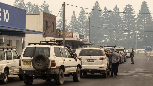 Thousands of people are evacuating the NSW south coast in what has been labelled a humanitarian crisis. Picture: Gary Ramage