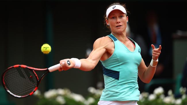 French Open: Sam Stosur sweeps through to semi-finals at Roland Garros