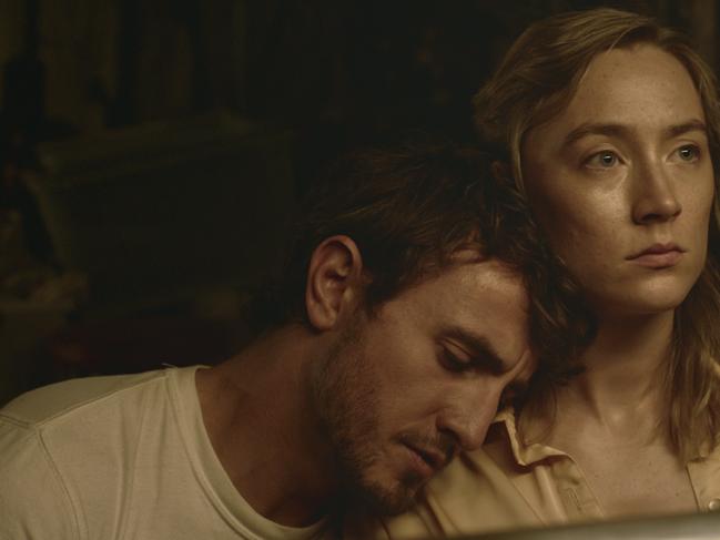 Saoirse Ronan and Paul Mescal in a scene from the movie Foe.