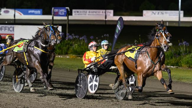 Queen Elida scoring at Newcastle on Friday night