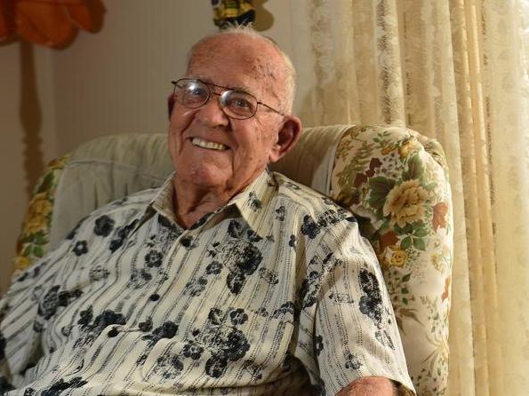 Graeme Pettigrew, 98, has been awarded with an Order of Australia Medal.