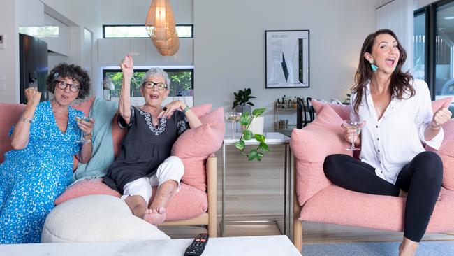 Gogglebox favourites Kerry and Isabelle Silbery are not returning for the next season of the popular TV show. They had previously starred with grandmother Emmie.