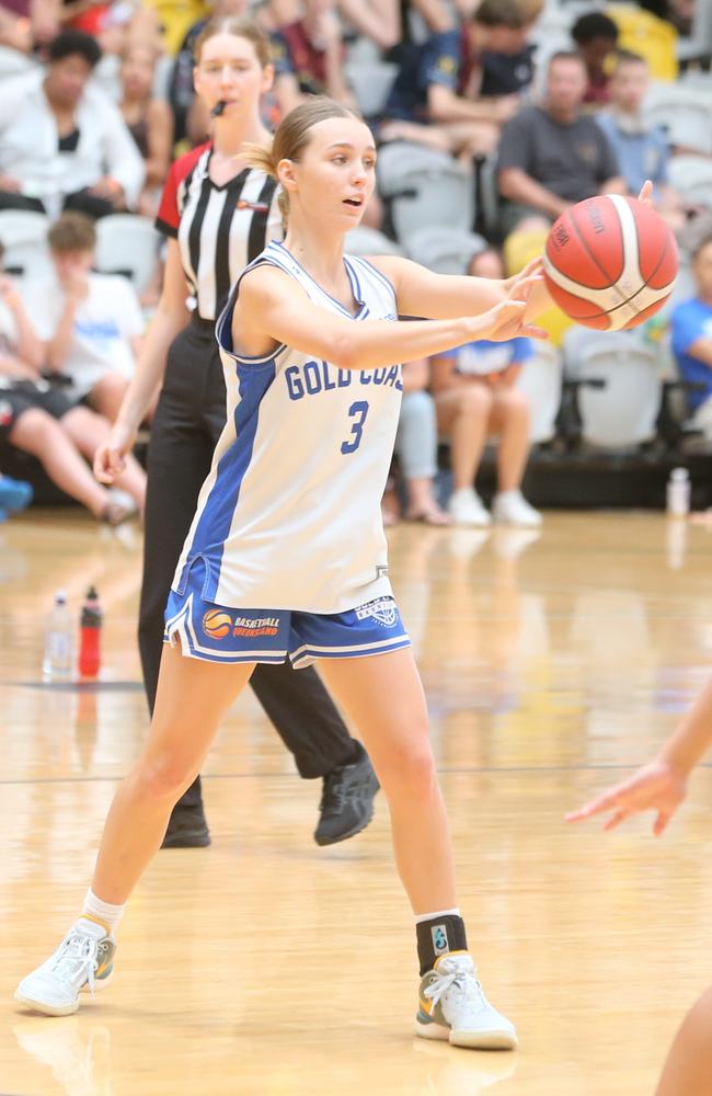 Basketball QLD U18's State Championships 2024 semi-finals day. Div 1 Gold Coast Rollers vs. Logan Thunder. 13 January 2024 Carrara Picture by Richard Gosling