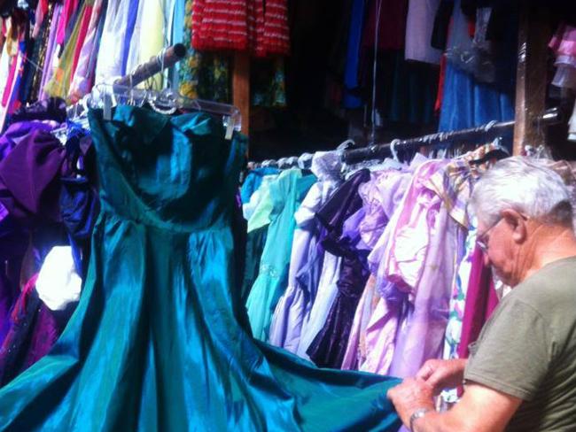 Man Gives Wife 55000 Dresses Over 56 Years Herald Sun 