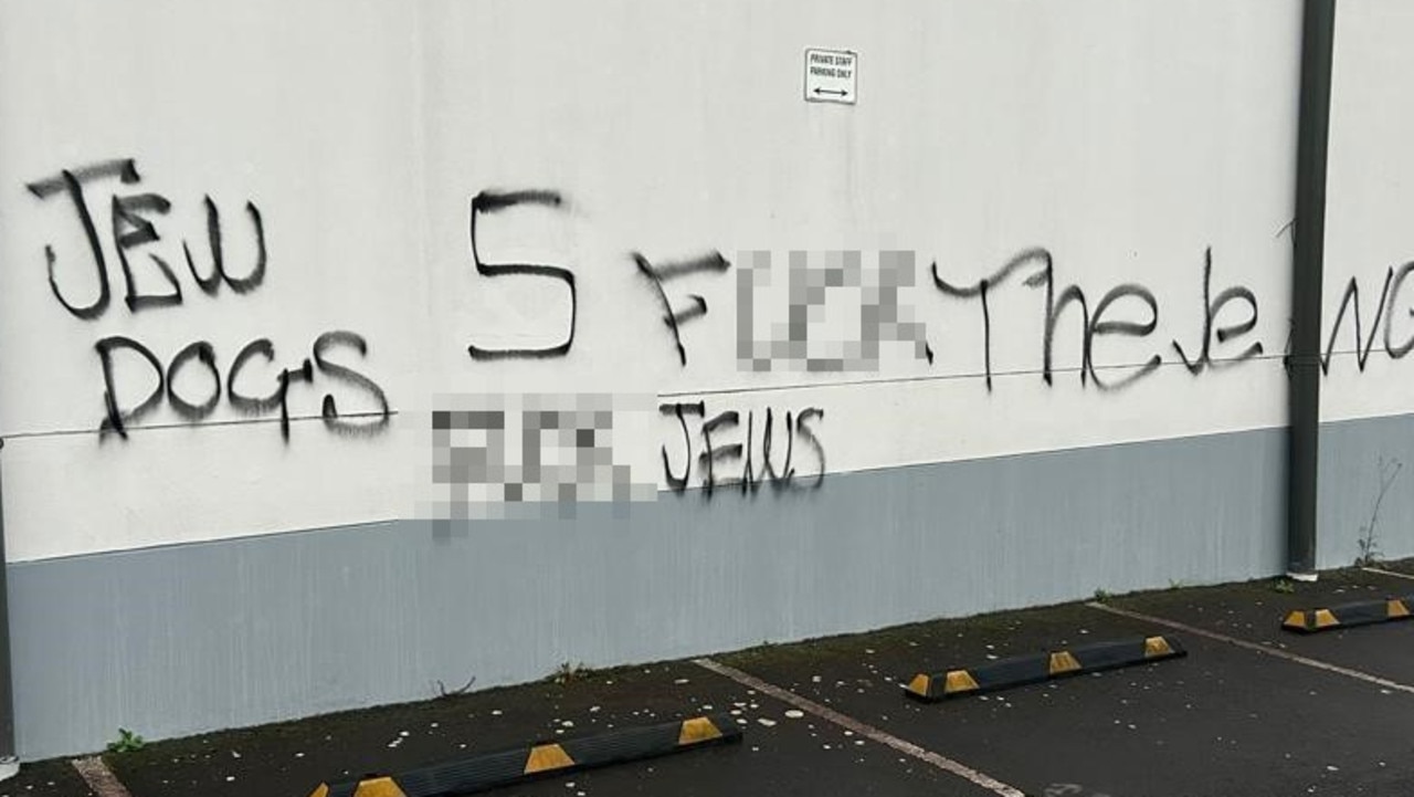 Home near Jewish school smeared in anti-Semitic graffiti