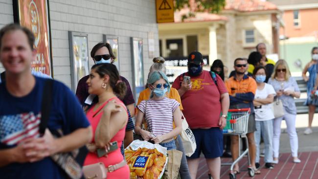 The retail union says deregulated shop trading hours at the height of the pandemic did nothing to combat panic buying. Picture: NCA NewsWire/David Mariuz