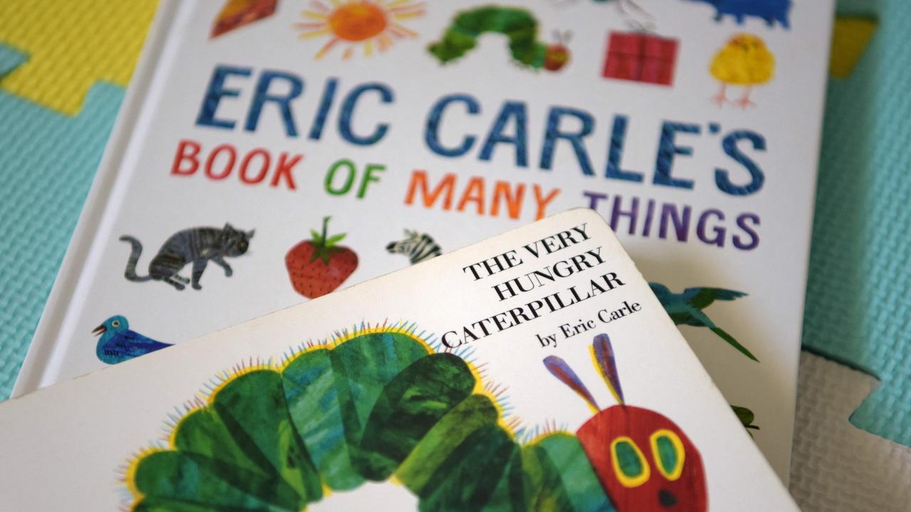 Eric Carle: Very Hungry Caterpillar author dies aged 91