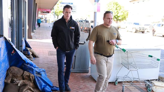 Chris Minns, Premier visits businesses and locals in Taree after visiting the SES emergency centre. Picture: Scott Calvin