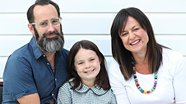 Mark Nielsen , Yvette Miller and Harper Nielsen 9yrs . Pic Annette Dew