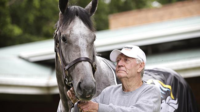 Trainer Les Bridge with his 2020 The Everest winner Classique Legend.