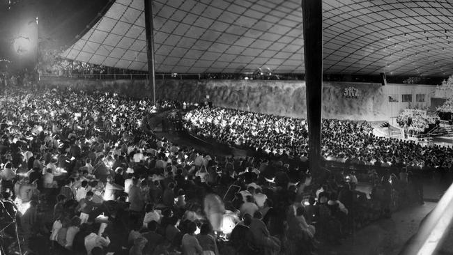 Carols by Candlelight at the Sidney Myer Music Bowl in 1960.