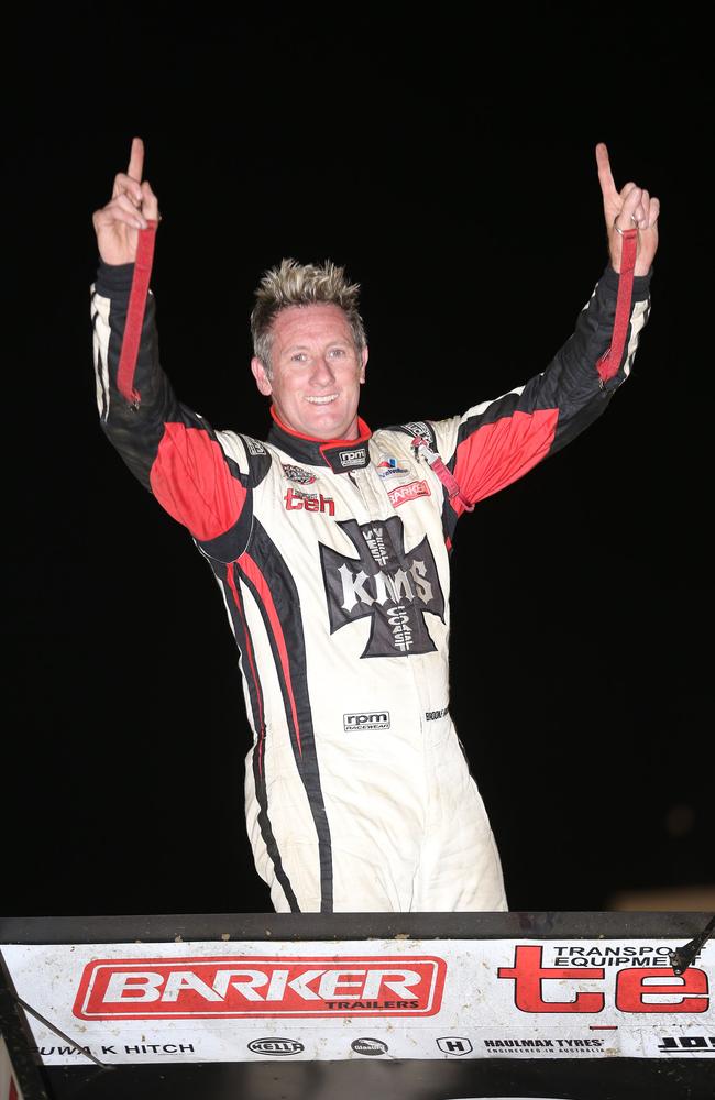 Lucas Oil Sprintcars Classic, 2015: Brooke Tatnell tops opening night ...