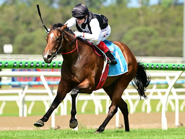 Tony Gollan-trained filly La Bella Boom surges into Gold Coast Magic Millions 2YO Classic contention with a strong win on the Sunshine Coast. Picture: Grant Peters / Trackside Photography