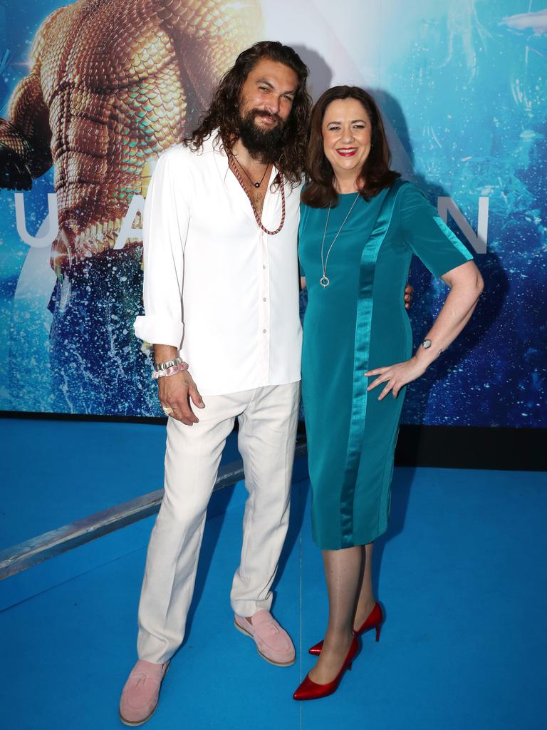 Jason Momoa and Premier Annastacia Palaszczuk at the Australian premiere of Aquaman. Picture: Nigel Hallett