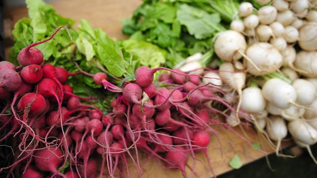 Grab great organic produce at any of Victoria’s farmers’ markets.