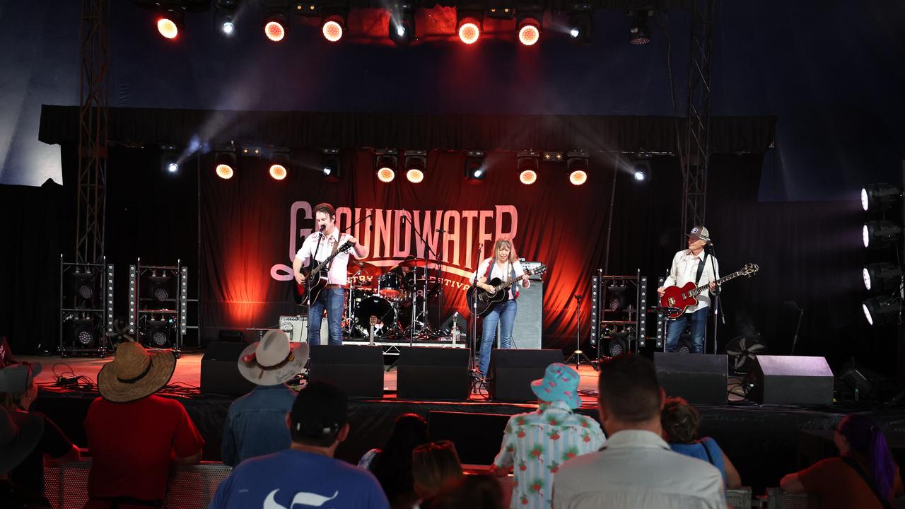 2024 Groundwater Country Music Festival has kicked off in Broadbeach. Crowds watch country artists Josh Cunningham and Felicity Urquhart on stage. Picture Glenn Hampson