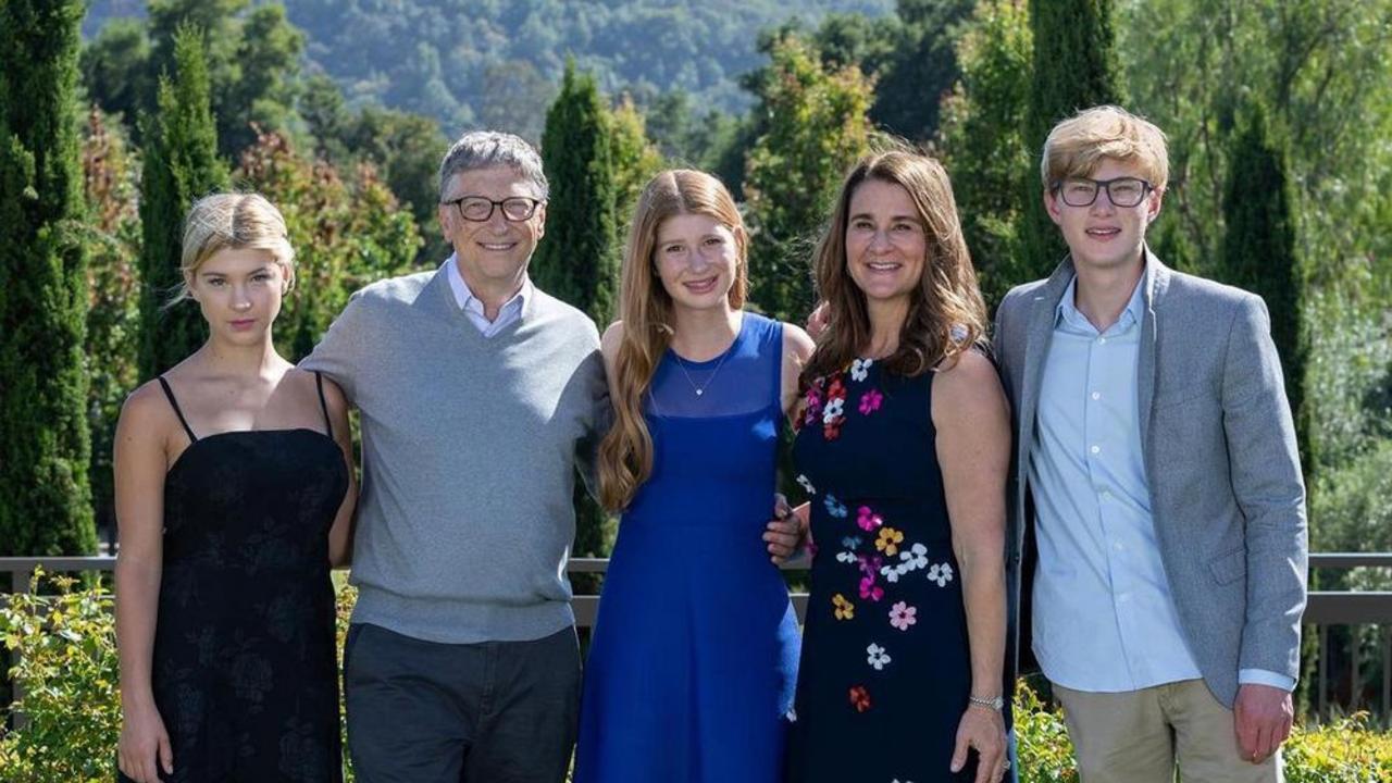 Bill and Melinda Gates, with their three children.