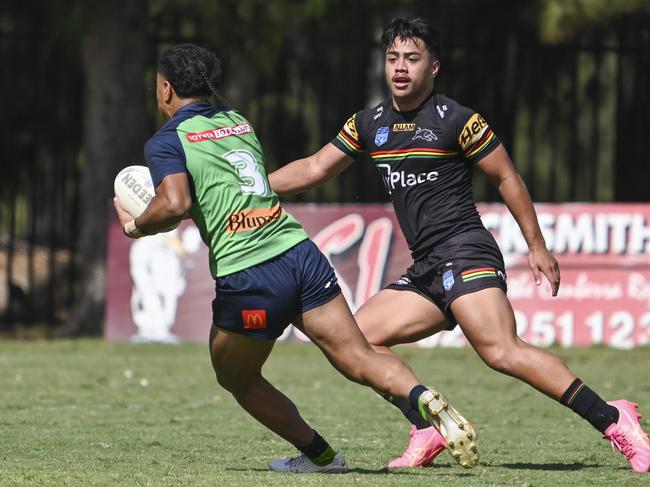 CANBERRA, AUSTRALIA, NewsWire Photos. MARCH 9, 2024: UNE SG Ball Cup - NSWRL Junior Reps Round Six Canberra Raiders vs Penrith Panthers at Raiders Belconnen in Canberra. Picture: NCA NewsWire / Martin Ollman