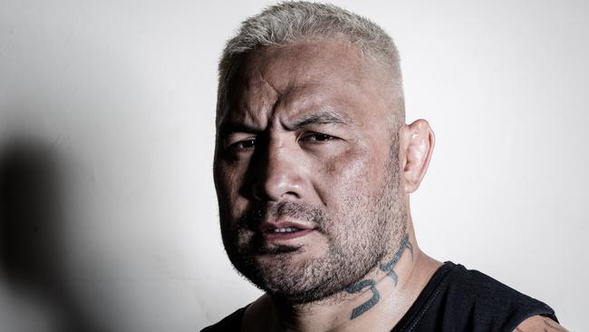 SUNDAY TELEGRAPH SPECIAL Mark Hunt portraits. In his final week of training before UFC 200. MUST CREDIT Ryan Loco
