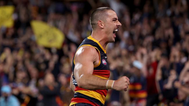 Taylor Walker on the final siren. Picture: James Elsby/AFL Photos