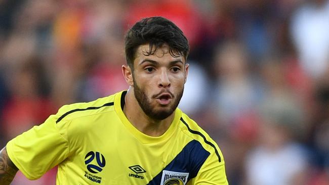 Daniel De Silva of the Central Coast Mariners during the round 12, A-League match between Adelaide United and the Central Coast Mariners at Coopers Stadium in Adelaide, Tuesday, December 26, 2017. (AAP Image/David Mariuz) NO ARCHIVING, EDITORIAL USE ONLY