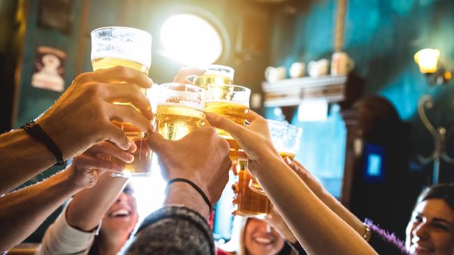 The century-old dry zone that has deprived drinkers of bars and pubs in Melbourne’s eastern suburbs will be scrapped if Labor wins this month’s state election. Picture: iStock