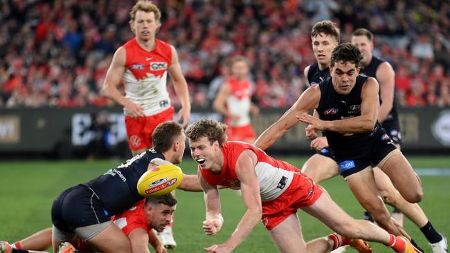 Nick Blakey grimaces after the Martin whack. Picture: Getty Images