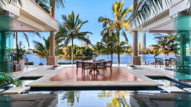 The indoor entrance at the Isle of Capri mansion. Picture: Natoli John