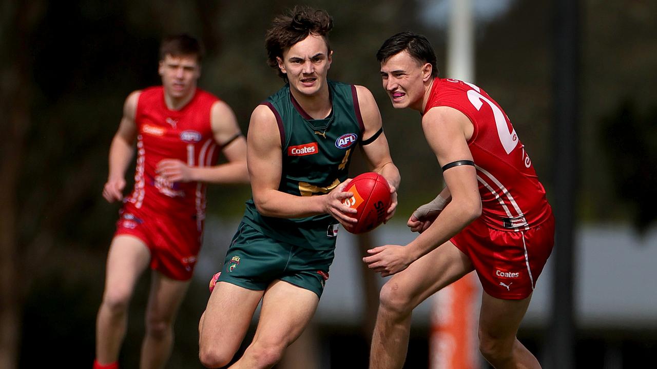 Tassie teen in No.1 pick frame as full draft order, targets revealed: AFL Midseason Draft guide