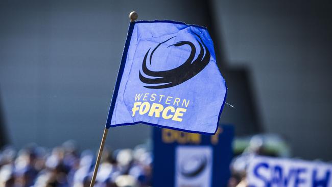 Force supporters during a rally at the Force HQ in Perth, Sunday, August 20, 2017. An estimated 10,000 Western Force fans have rallied in Perth against the Super Rugby club's axing by the Australian Rugby Union. (AAP Image/Tony McDonough) NO ARCHIVING