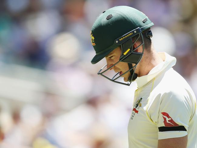 MELBOURNE, AUSTRALIA - DECEMBER 27:  Tim Paine of Australia walks off after being dismissed during day two of the Fourth Test Match in the 2017/18 Ashes series between Australia and England at Melbourne Cricket Ground on December 27, 2017 in Melbourne, Australia.  (Photo by Michael Dodge/Getty Images)