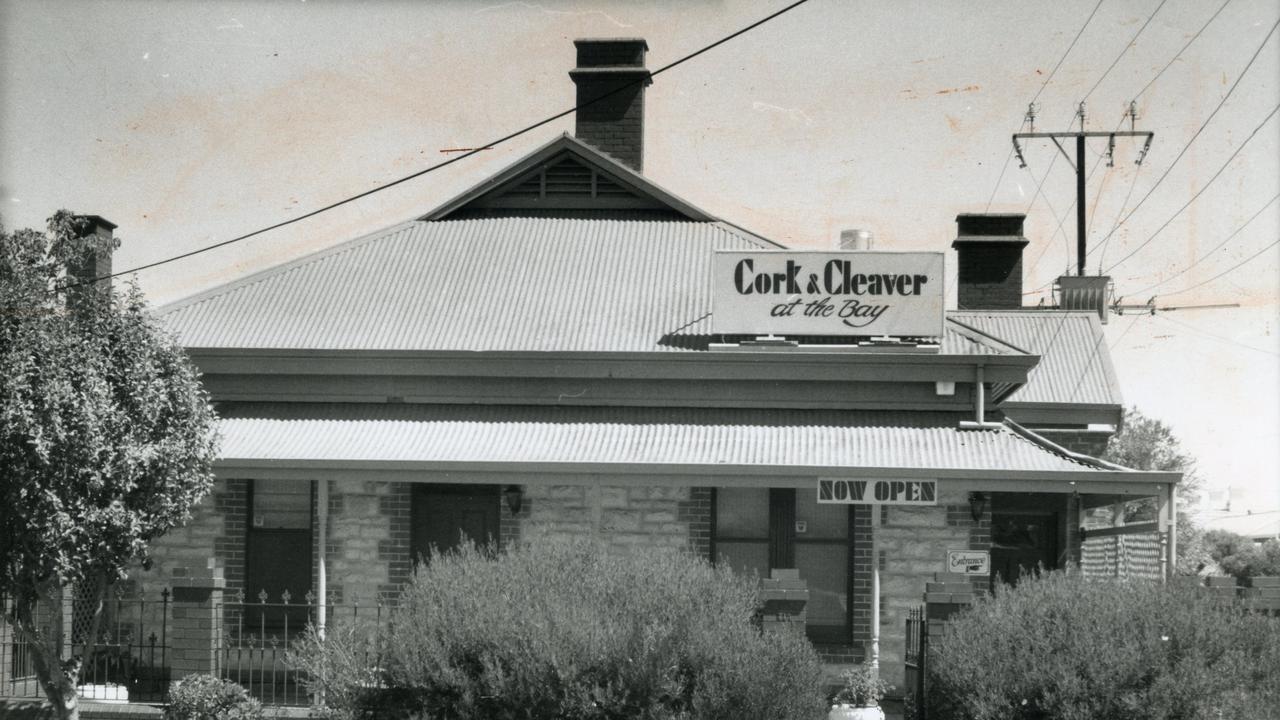 Cork and Cleaver at the Bay restaurant, 712 Anzac Hwy, Glenelg, December 1988. Photo: Brian Webber / The Advertiser.