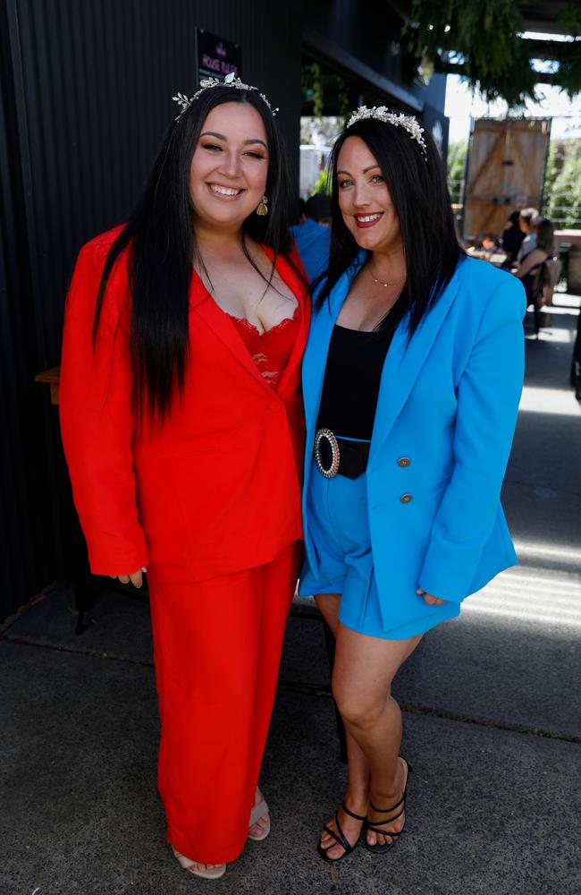 Alana Fallick, left, from Woollamia with Tegan Doyle from Nowra at Flamin Galah Brewery in Huskisson for Melbourne Cup Day. Picture Nathan Schmidt.jpg