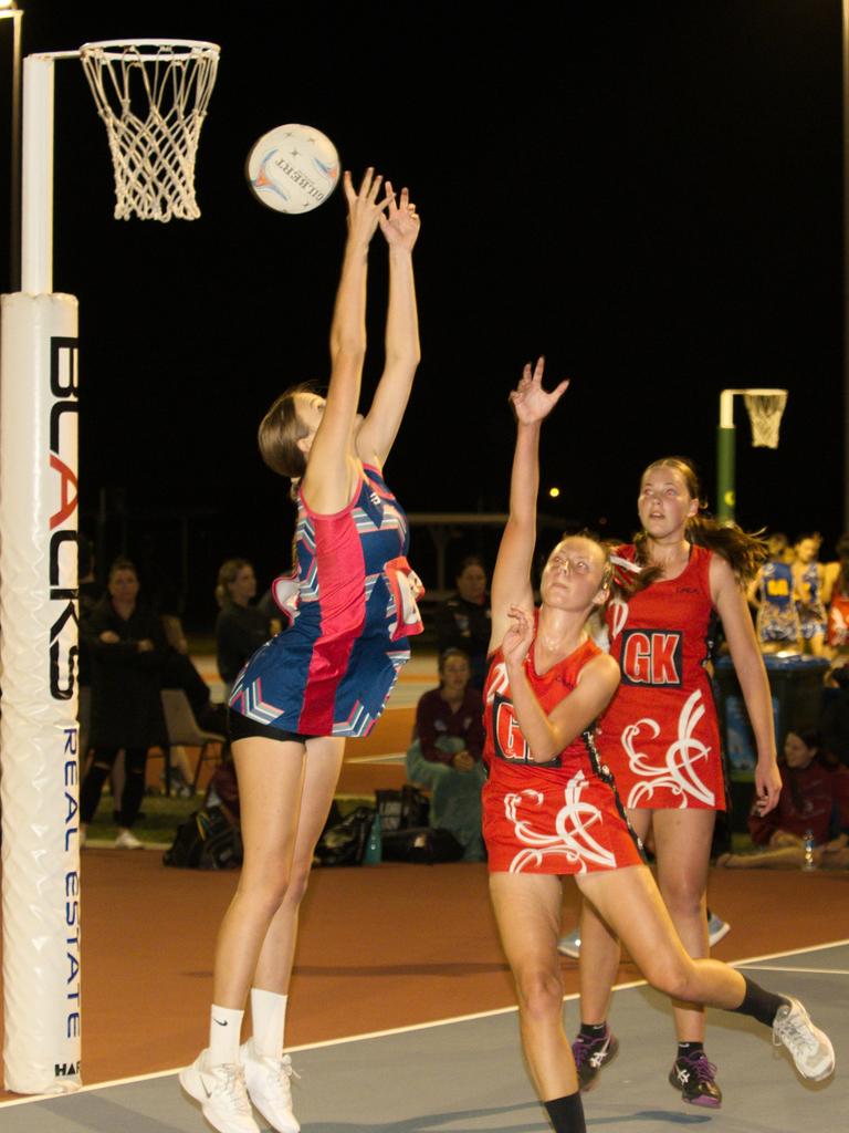 Fast and athletic is why these ladies are Div. 1. Darcie Turton all over the court for DAS in the 2021 Mackay Netball Association seniors grand final. September 4th 2021 Picture: Marty Strecker