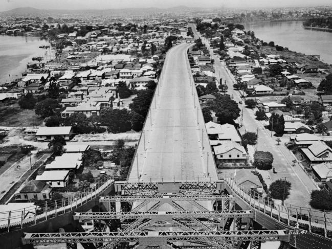View from the top of the Story Bridge during construction in 1938