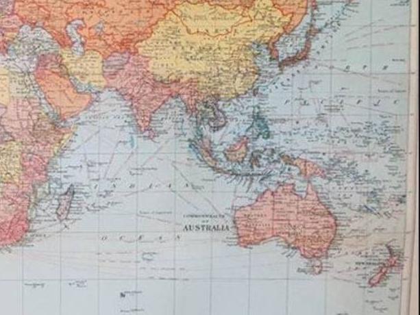 This 100-year-old map features New Zealand twice. Picture: Reddit