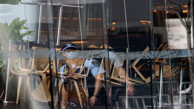 Support payments for businesses impacted during lockdown will be expanded. Picture: NCA NewsWire / Dylan Coker