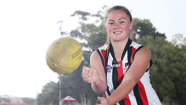 Laura Nolan plays for the Maroubra Saints. Picture: Danny Aarons.