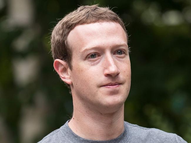 (FILES) This file photo taken on July 13, 2017 shows Mark Zuckerberg, chief executive officer and founder of Facebook Inc., attending the fourth day of the annual Allen & Company Sun Valley Conference  in Sun Valley, Idaho.  Former US President Barack Obama personally urged Facebook founder Mark Zuckerberg to counter the rise of fake news on the social network during a meeting held shortly after last year's election, the Washington Post reported on September 24, 2017. The encounter reportedly took place on the sidelines of a meeting of global leaders in Lima, Peru on November 19, two months before Trump's inauguration and days after Zuckerberg had dismissed as "crazy" the idea that misleading stories driven by Russian operatives had made a major impact on the outcome of the vote.  / AFP PHOTO / GETTY IMAGES NORTH AMERICA / Drew Angerer